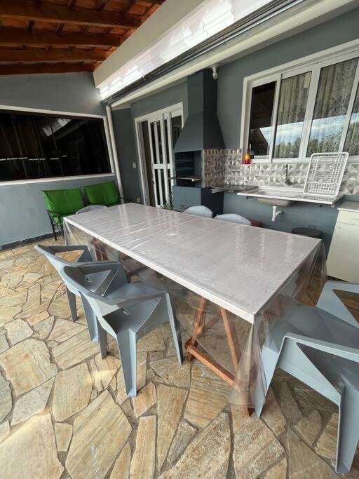 Casa Com Piscina Em Condominio Fechado Águas de Lindóia Eksteriør billede